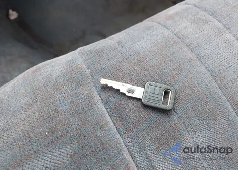 1997 Chevrolet Lumina Ls z USA, uszkodzony, nr VIN 2G1WL52M7V9230218